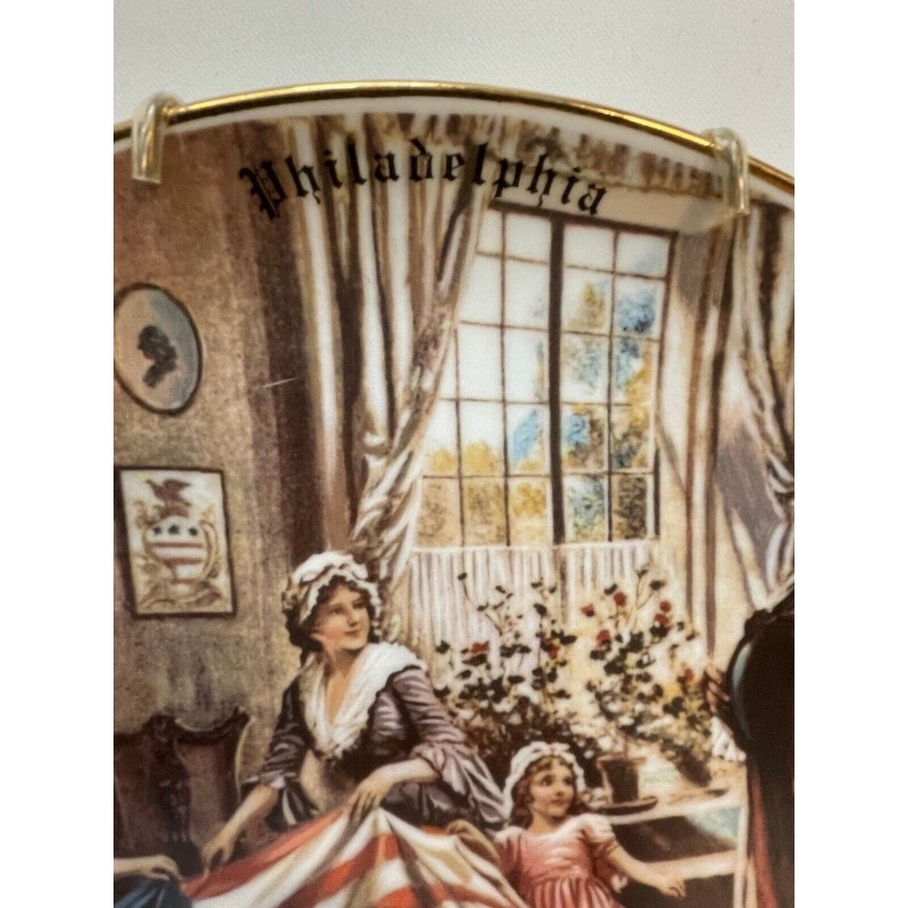 Edgewood Philadelphia Bicentennial Plate Liberty Bell Decorative 1976 - Picture 10 of 16